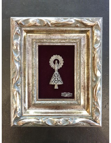 Cuadro Virgen del Pilar con manto en plata de ley sobre terciopelo granate y marco de madera plateada